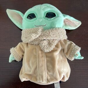 Star Wars The Mandalorian "The Child" 8" Plush